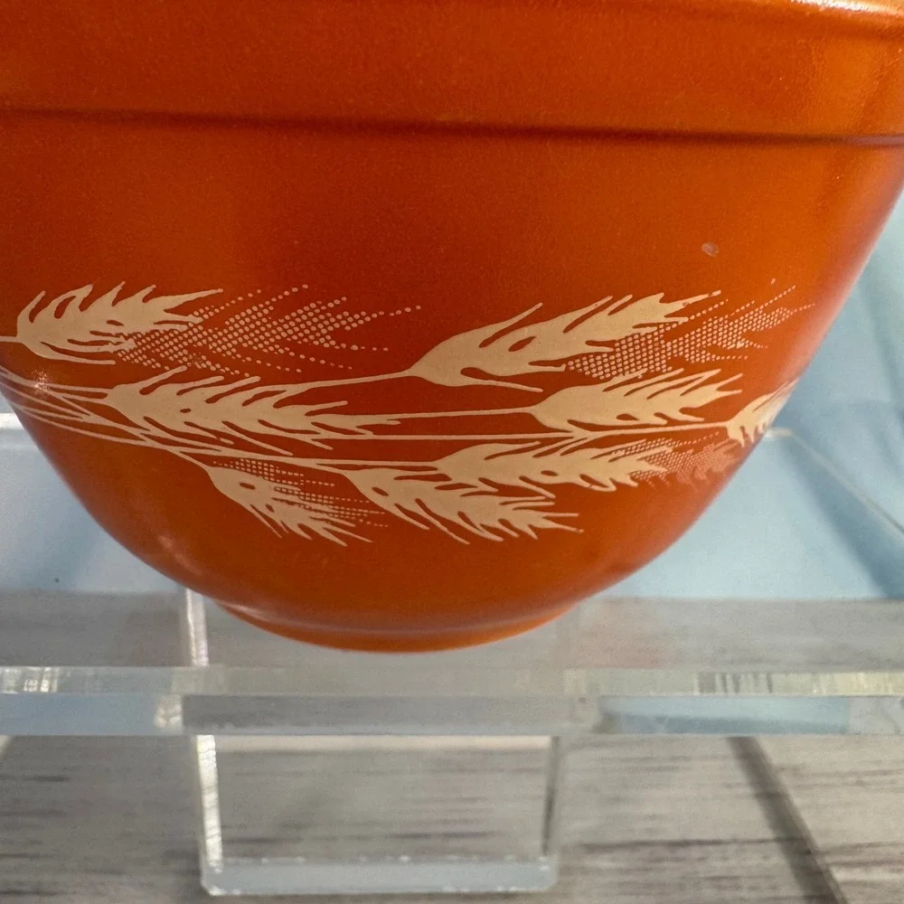 Pyrex Mixing Bowl 401 750ml Orange Autumn Harvest Wheat Vintage MCM Kitchenware